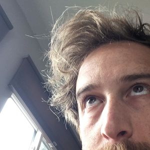 Meet your Posher, Max